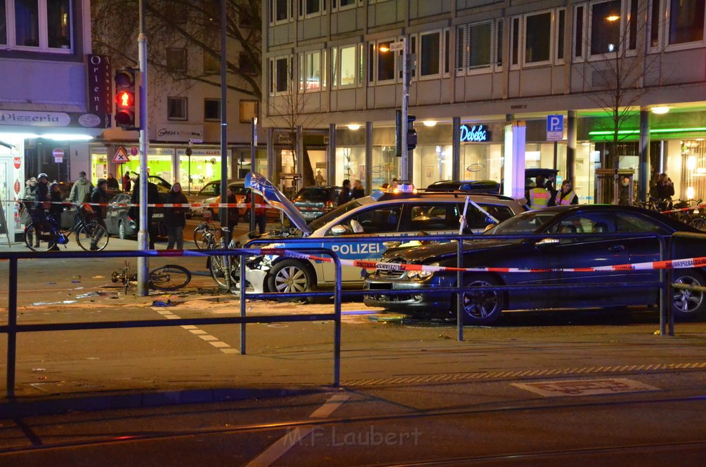 VU Pol Pkw Koeln Mitte Hahnenstr Im Laach P081.JPG